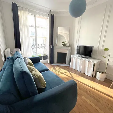 Apartament Authentique Parisien A Bastille