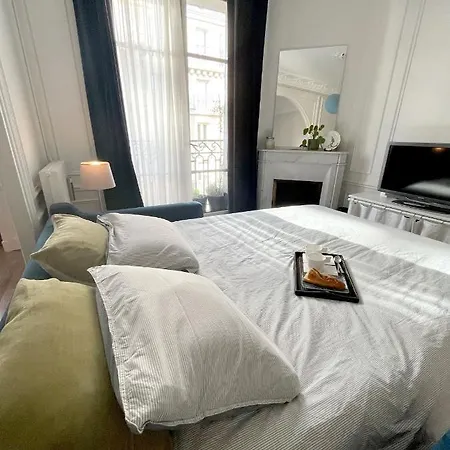 Authentique Parisien A Bastille Apartament Paryż